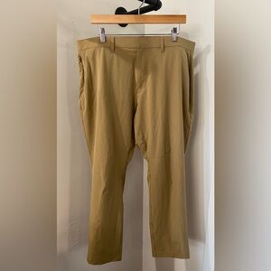 Men's Fabletics The Only Pant Beige 4-Way Stretch Size 40 x 27 Casual